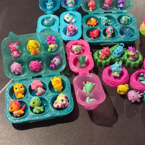 Large lot of Hatchimals - Picture 4 of 5